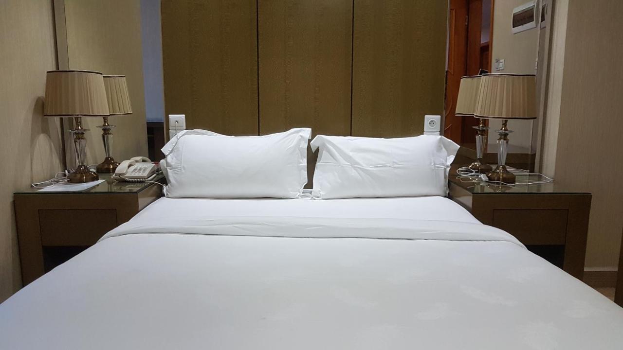 Edmond Hotel Brazzaville Exteriér fotografie